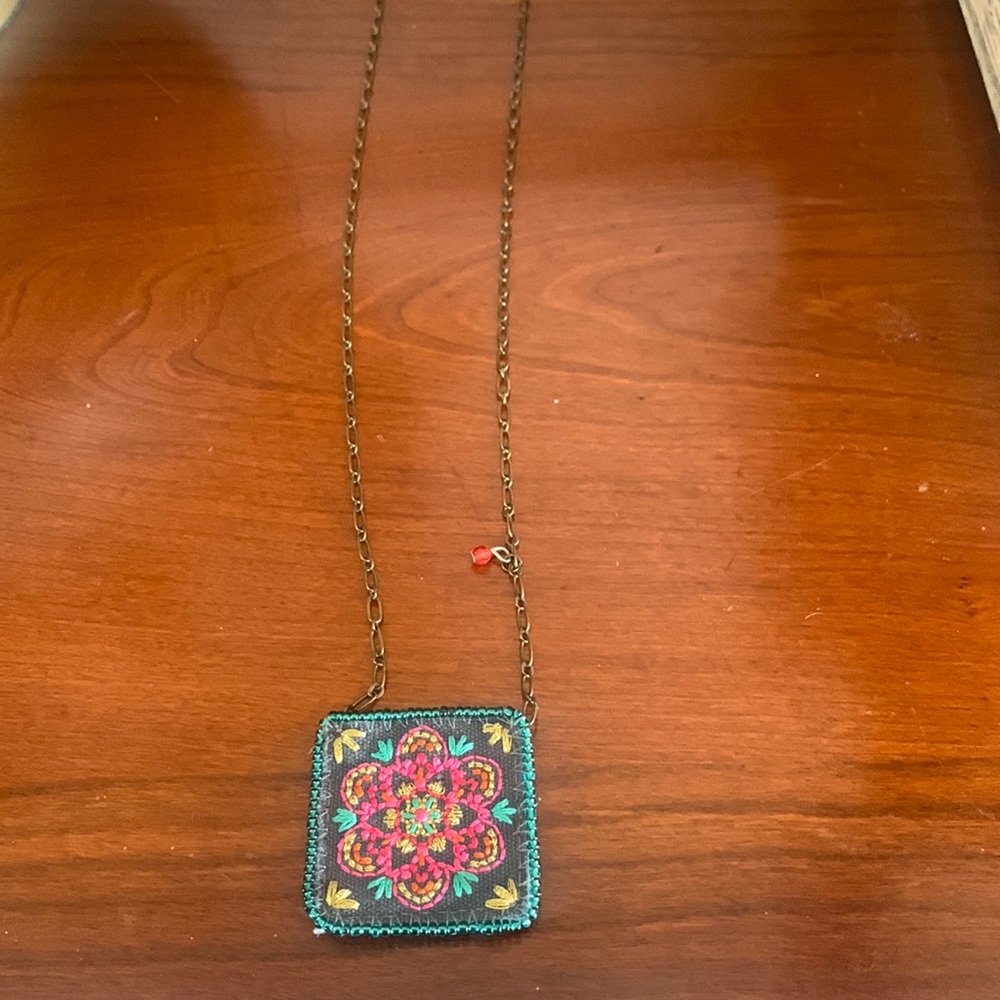 Natural life necklace